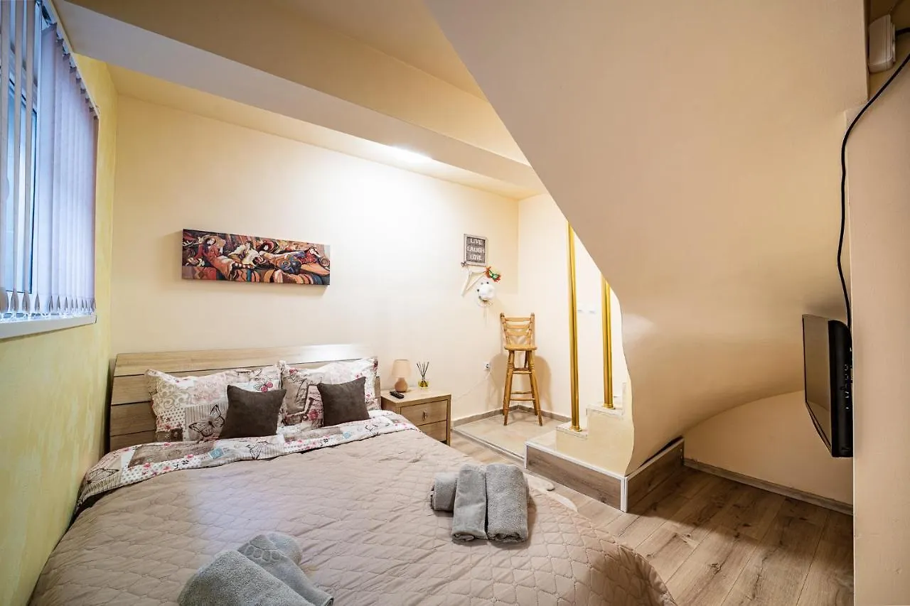 Abstract Apartment Varna Bulgarien